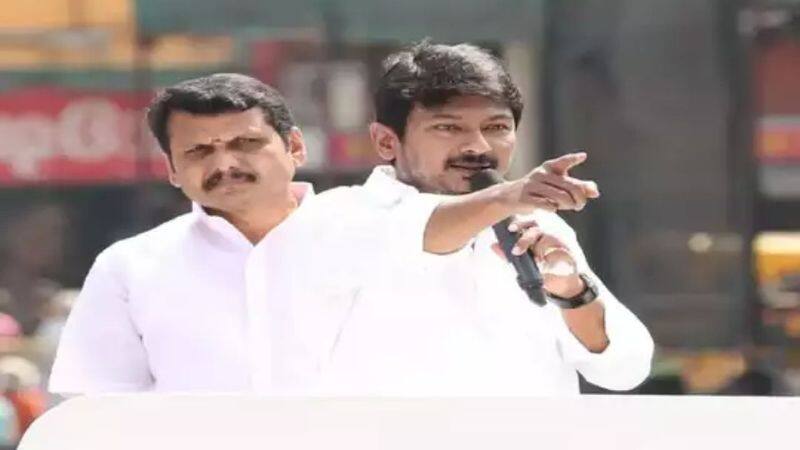 Aiadmk former minister karur mr vijayabaskar troll dmk udhayanidhi stalin and senthil balaji