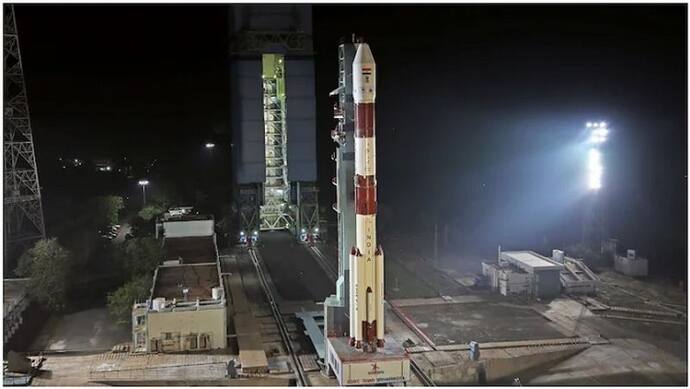 वैलेंटाइन डे पर PSLV-C52 लॉन्च के लिए इसरो तैयार, सुबह 4.29 बजे से उलटी गिनती शुरू