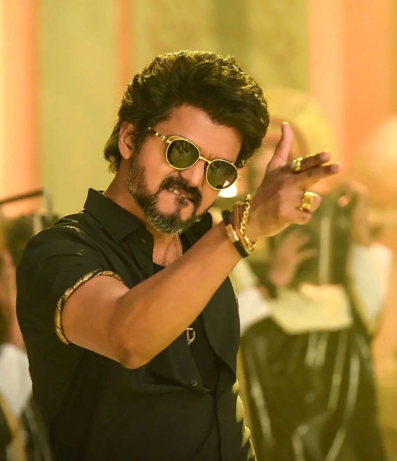 arabic kuthu moment in sarkar fight scene...