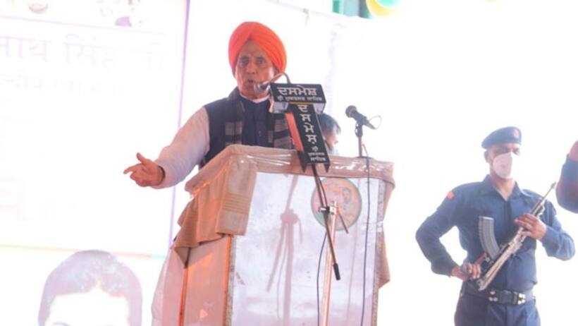 पंजाब में ड्रग्स रेत खनन पर राजनाथ सिंह का चैलेंज  BJP की सरकार बना दो, हम देखते हैं  किसने मां का दूध पीया है