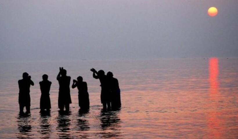 Maghi Purnima 2022: रात 11.22 तक रहेगी पूर्णिमा तिथि, घर बैठे पाना चाहते हैं गंगा स्नान का फल तो ये काम करें