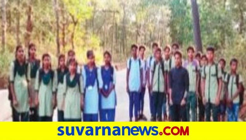 Students Faces Bus Problems in Uttara Kannada grg