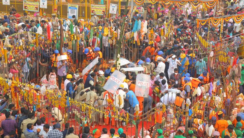 Governor Tamilisai Soundararajan and Chief Minister A. Revanth Reddy will attend the Sammakka-Saralamma Jatara on February 23 KRJ