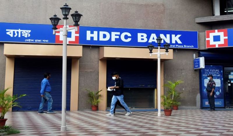 HDFC offering home loan within 2 minutes through WhatsApp check how gcw