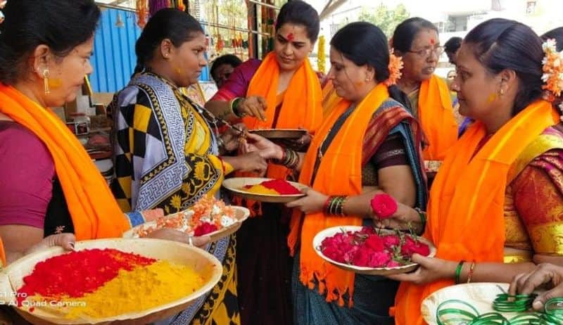 Kalaburagi Womens Started Sindhura Campaign gvd