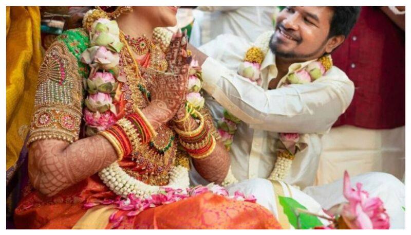 Madan gowri marriage video