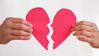 Dealing with a heartbreak? Here are some tips that can help you get over it 