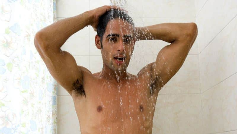 Morning vs. evening baths: Best time to bathe for skin and health benefits AJR