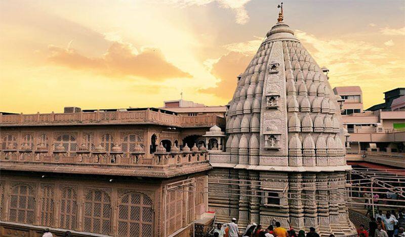 gajanan temple shegaon 01