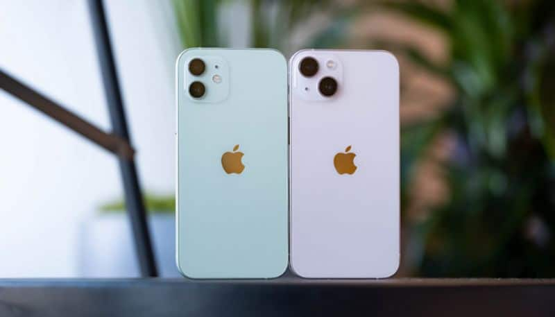 Apple iPhone Holi Exchange Offer New iPhone 12 At Rs24900 Exchange deals on iPhone 13 iPhone 11 mnj