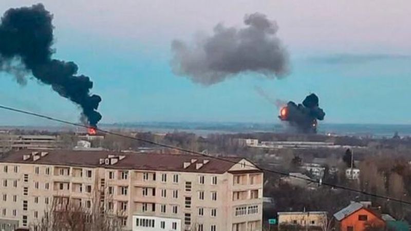 Several people killed in Odessa in missile attack, says Ukraine; Russian cargo ships hit by Ukrainian missiles-dnm