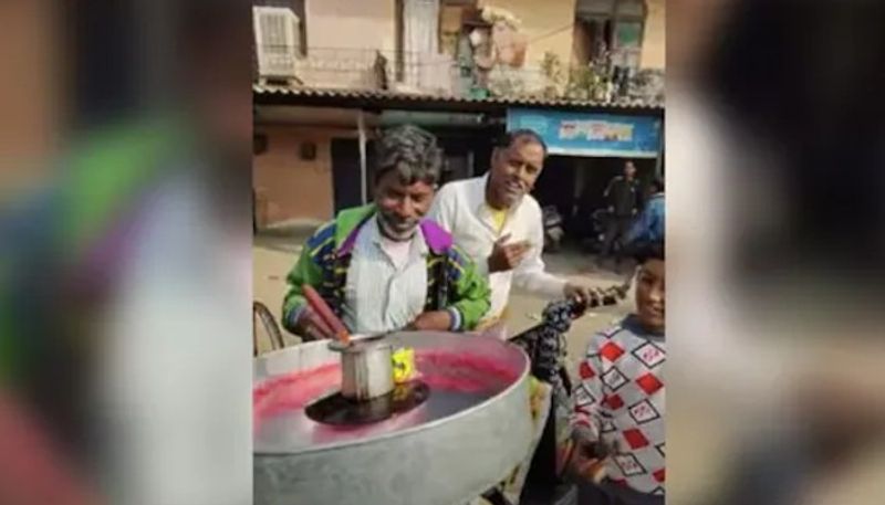 street vendor sells cotton candy for hair instead of money