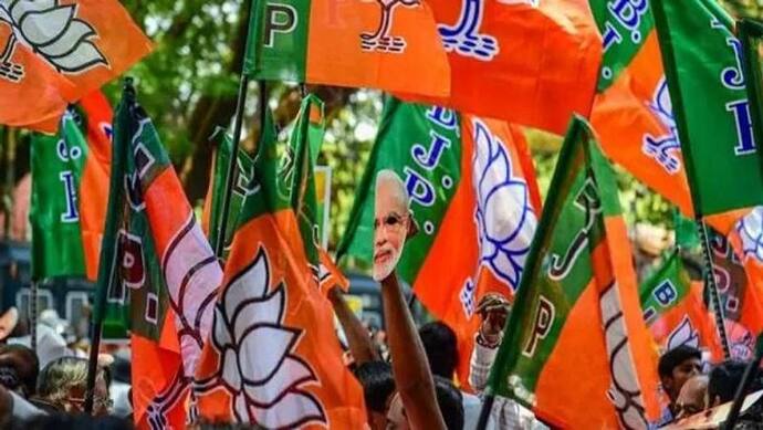 Inside Story: BJP के डिजिटल वार रूम से हो रहा सर्जिकल स्ट्राइक, सप्ताह में दो बार लिया जाता है फीडबैक