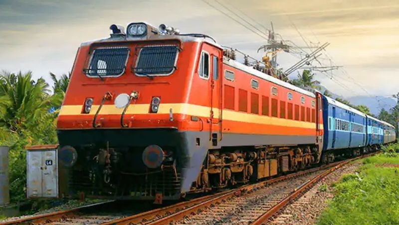 Railway Recruitment 2022 apply 52 posts of teachers check details