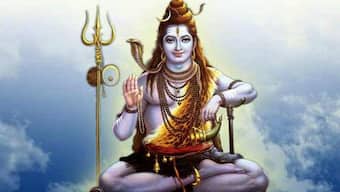 సోమవారం ఈ పరిహారాలు చేస్తే పరమేశ్వరుడి అనుగ్రహంతో పేదరికం పోతుంది.. మీ కోరికలన్నీ నెరవేరుతాయి
