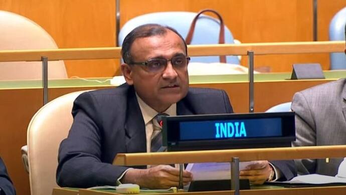 UNGA में रूस के खिलाफ प्रस्ताव पास, समर्थन में 141 वोट पड़े, भारत ने मतदान में हिस्सा नहीं लिया