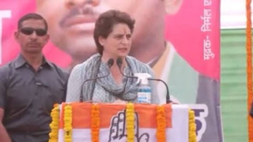 यूपी चुनाव: विपक्ष पर हमलावर हुई प्रियंका, कहा- धर्म और जाति की नहीं प्रदेश में चाहते हैं विकास की राजनीति