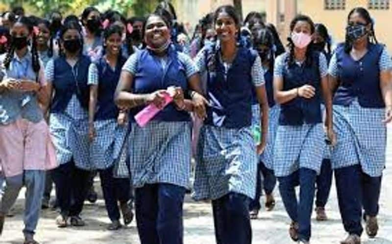 The education department has announced that Puducherry schools have been increased to 8 periods KAK