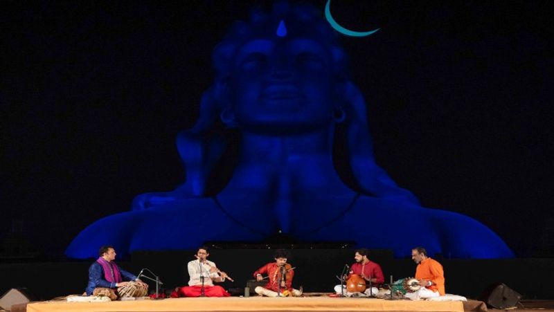 isha maha shivratri celebration yaksha musicians entertains people