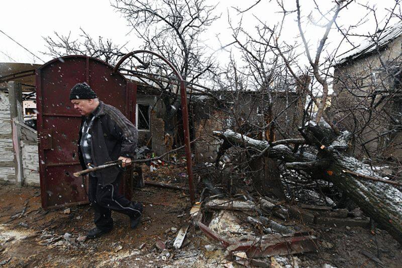 Russia-Ukraine war: No water or power across city, says Mariupol mayor - ADT