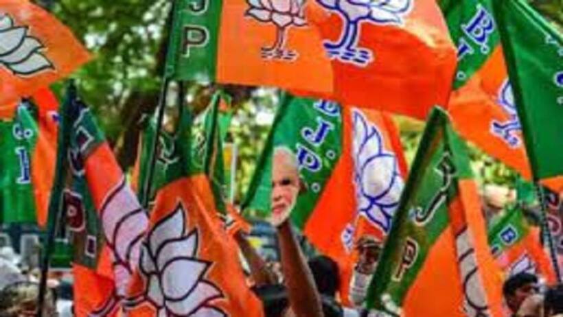 Inside Story: वाराणसी में बदले सियासी हालात, BJP के दिग्गजों के आगे क्या है विपक्ष का समीकरण, पढें रिपोर्ट