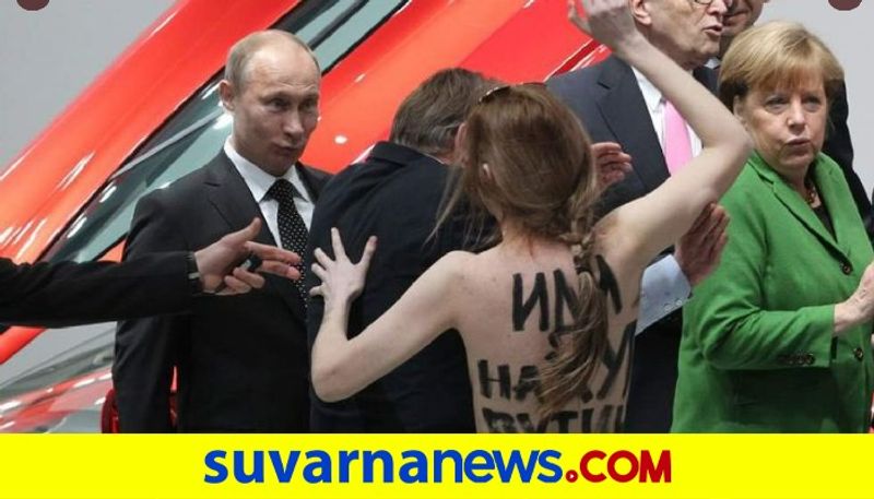 women in Paris gone topless to protest against Vladimir Putin akb