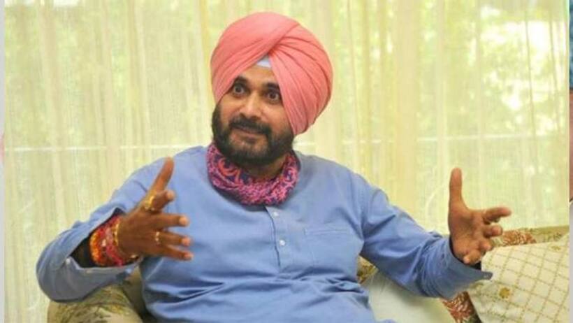 नवजोत सिंह सिद्धू ने कहा- पंजाब पुलिस का इस्तेमाल कर व्यक्तिगत हिसाब चुकता कर रहे अरविंद केजरीवाल