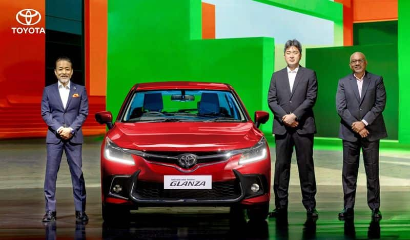 Toyota Kirloskar Motor Launches Much Awaited Hatchback  Cool New Toyota Glanza car in India ckm