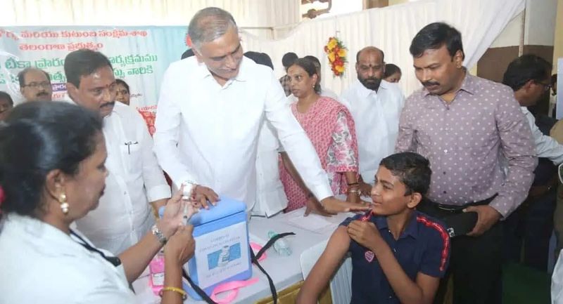 Telangana : India Starts Vaccinating 12-14 Age Group, Boosters For All Above 60