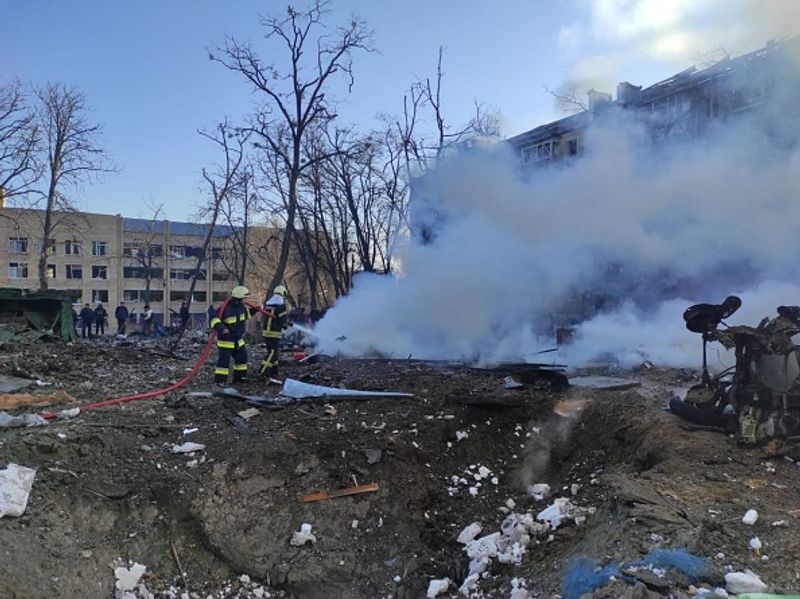 Ukraine says Russia bombed school sheltering 400 people in Mariupol Moscow claims of firing hypersonic missile gcw