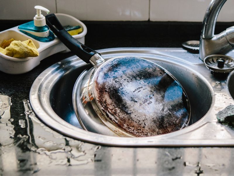 Stainless steel pan cleaning hacks