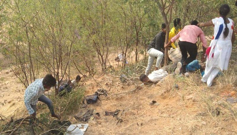 8 Killed in Road Accident at Pavagada in Tumakuru grg