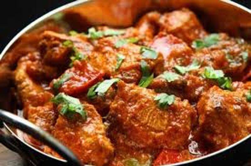 Sundays are not Just for Biryani, Try this Yummy Chettinad Chicken curry Vin