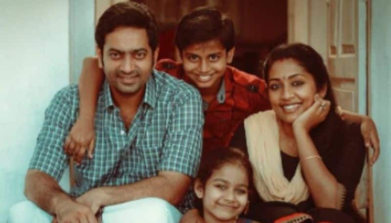 Navya Nair film Oruthee review