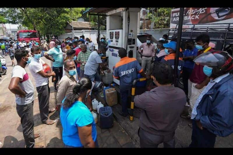 Sri Lanka Crisis- No diesel for 2 days - Government of Sri Lanka announces ..