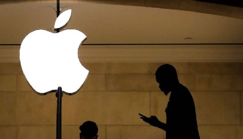 Apple down: Users complain of not being able to use services; sparks meme fest