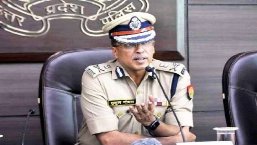 Uttar Pradesh DGP: ఆదేశాలు పాటించ‌లేద‌ని.. డీజీపీని తొలగించిన యూపీ సీఎం  