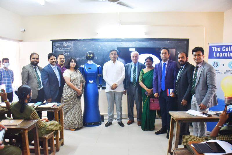 Bengaluru Malleswaram government school use robot teacher for for quality education ckm