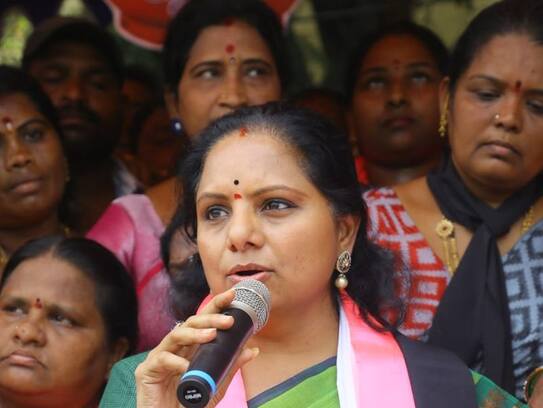 Congress Revanth Reddy, Mlc Kavitha Criticizes Each Other On Pravalika Suicide KRJ