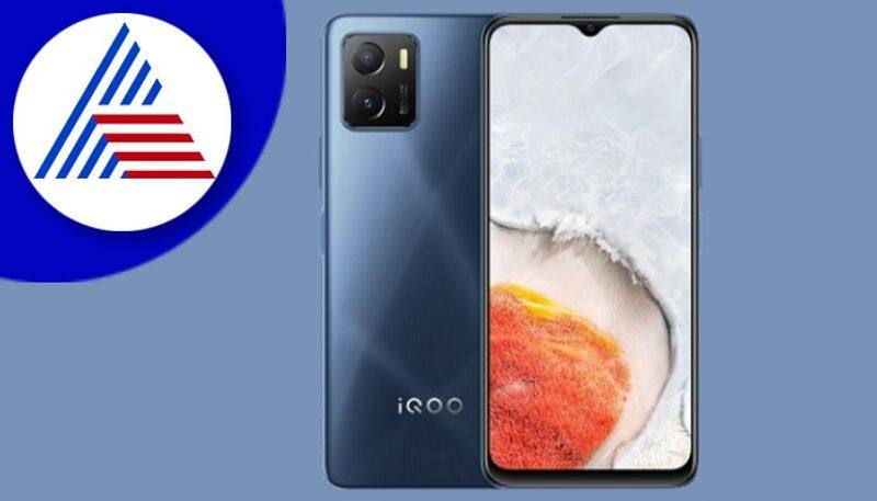 iQoo U5x Launched price specifications Features Sale mnj 