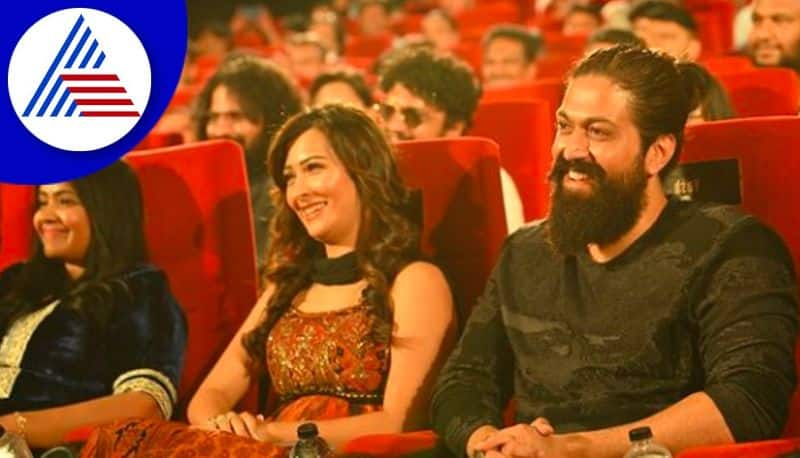 Radhika Pandit Dress Cost which wear in KGF 2 Trailer Launch Event hls 