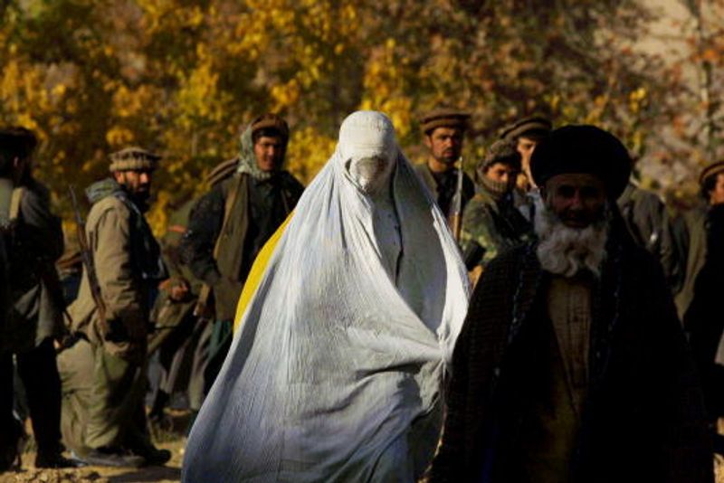 Taliban stops issuing driving license to Afghan women - adt 