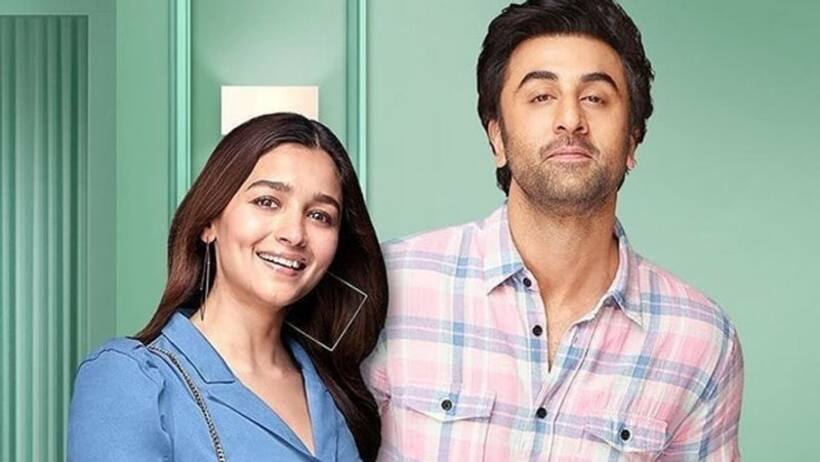 आलिया भट्ट रणबीर कपूर डेस्टिनेशन वेडिंग नहीं बल्कि इस जगह लेंगे फेरे, निभाएंगे घर की इस परंपरा