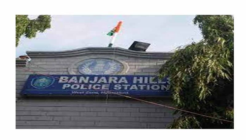 Hyderabad Banjara Hills Police Files Case on Threatening phones to TRS MLAS