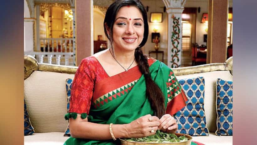 WATCH: Anupamaa star Rupali Ganguly dances to 'Barso Re Megha', shows off her dance moves