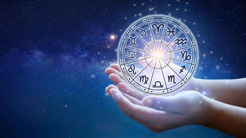 Shani Gochar 2024 Saturn Margi In Kumbh These Zodiac Sign Can Get Huge Money suh