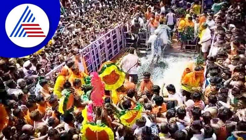 more than 3K devotees held kendotsav at Basavana Bagewadi taluk Masuti Village Sri veerabhadreshwara temple gow