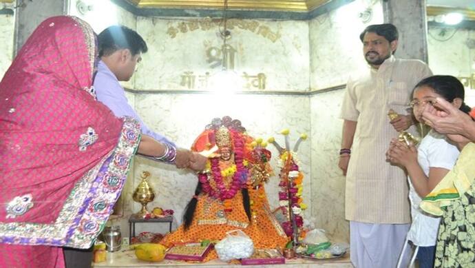 मां जंगली देवी की है खास मान्यता, जलाभिषेक से सींची गई ईंट को मकान की नींव में लगाने से होती है तरक्की