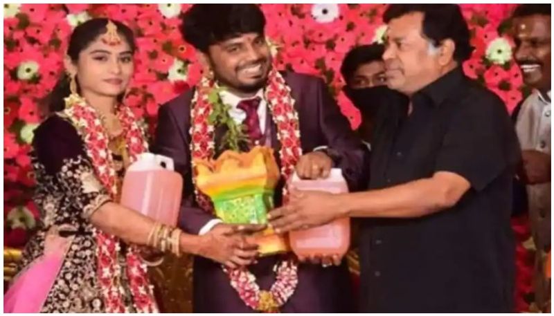 Newly married couple received petrol and diesel as wedding gift