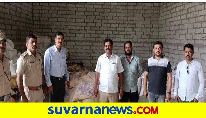 Officers Raids on illegally ration rice sell in Vijayapura rbj